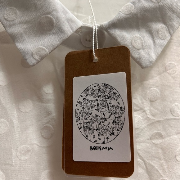 NWT BOHEMIA WHITE DOTS BUTTON UP SHIRT/SIZE M/SEMI-SHEERS - Picture 9 of 9